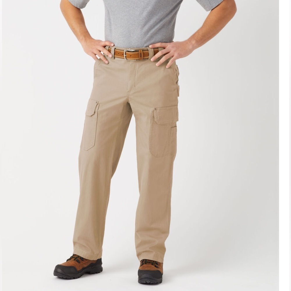 Duluth Trading Fire Hose Relaxed fit khaki cargo pants Size 42 x 32 New with tag